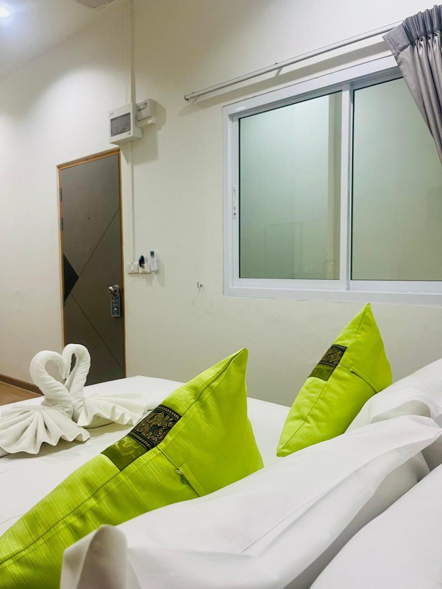 28 Boutique Hotel Patong Kültér fotó
