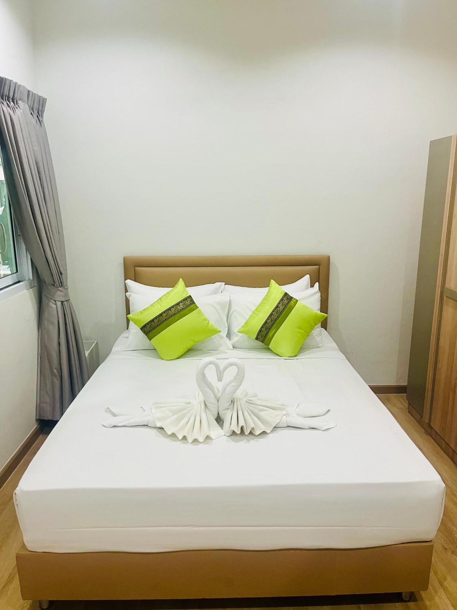 28 Boutique Hotel Patong Kültér fotó