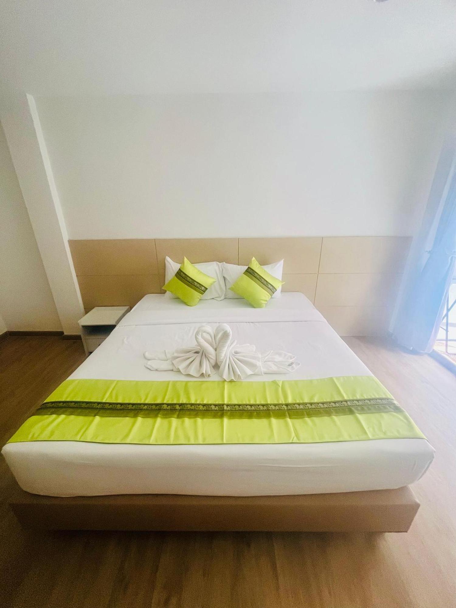 28 Boutique Hotel Patong Kültér fotó