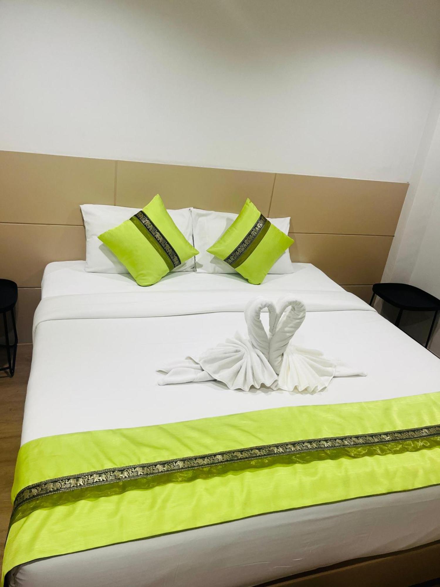 28 Boutique Hotel Patong Kültér fotó